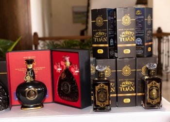 Hộp rượu thảo dược - Phương pháp truyền thống hữu ích để nâng cao sức khỏe