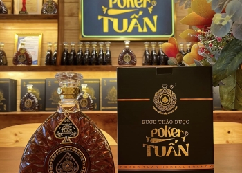 Thị trường rượu thảo dược: Tiềm năng và thách thức