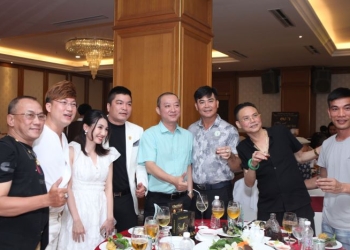 Hương thơm từ truyền thống: Rượu nếp trắng làm say lòng người