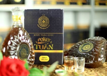 Cơ sở phân phối rượu thảo dược ở Tân Phú