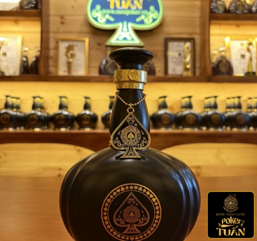 Rượu Thảo Dược Poker Tuấn cao cấp chai 750ml